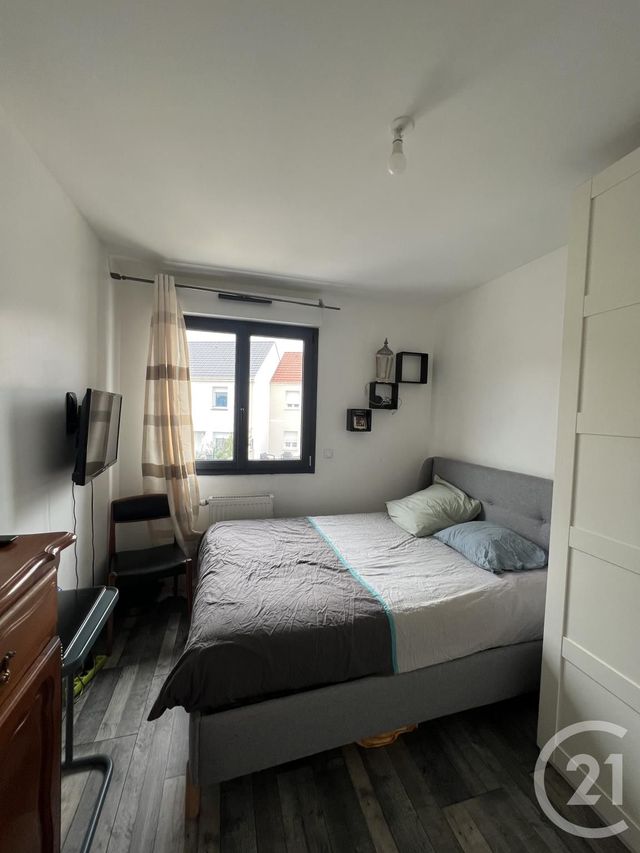 Maison &agrave; louer - 6 pi&egrave;ces - 101,27 m2 - Coubron - 93 - ILE-DE-FRANCE