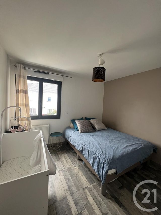 Maison &agrave; louer - 6 pi&egrave;ces - 101,27 m2 - Coubron - 93 - ILE-DE-FRANCE