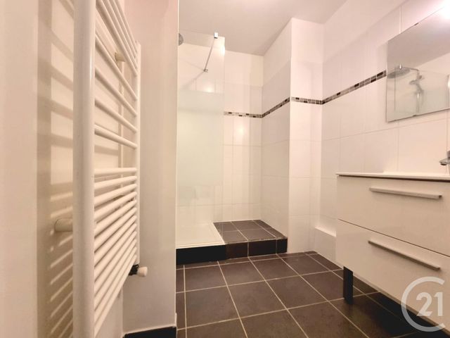 Appartement F3 &agrave; vendre - 3 pi&egrave;ces - 66,84 m2 - Livry Gargan - 93 - ILE-DE-FRANCE