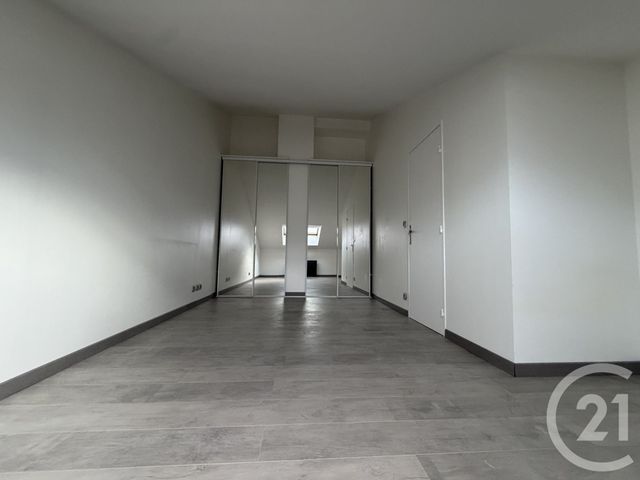 Appartement F2 &agrave; louer - 2 pi&egrave;ces - 45 m2 - Villeparisis - 77 - ILE-DE-FRANCE