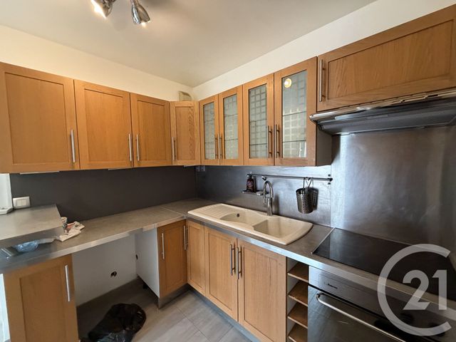 Appartement F2 &agrave; louer - 2 pi&egrave;ces - 45 m2 - Villeparisis - 77 - ILE-DE-FRANCE