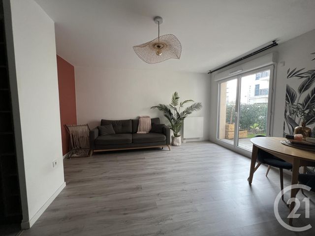 Appartement F3 &agrave; louer - 3 pi&egrave;ces - 62,78 m2 - Chelles - 77 - ILE-DE-FRANCE