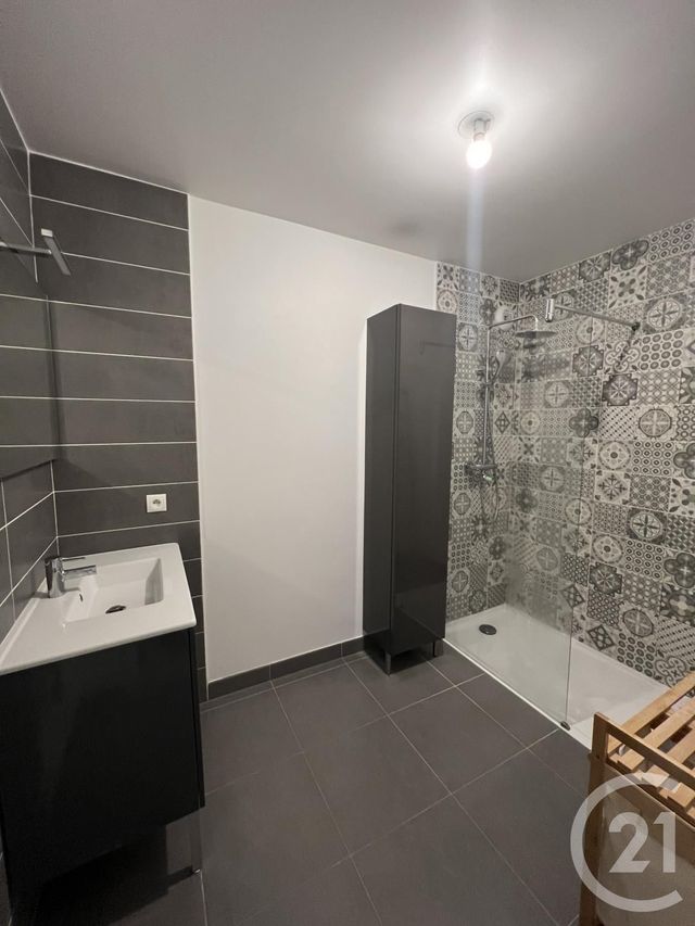 Appartement F3 &agrave; louer - 3 pi&egrave;ces - 62,78 m2 - Chelles - 77 - ILE-DE-FRANCE