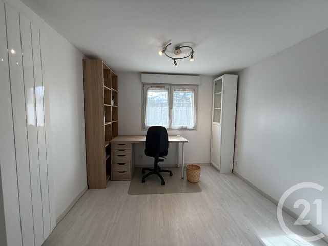 Appartement F2 &agrave; louer - 2 pi&egrave;ces - 48,41 m2 - Livry Gargan - 93 - ILE-DE-FRANCE