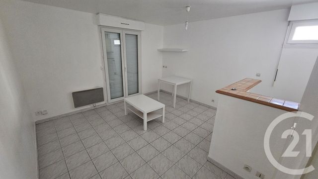 Appartement Studio &agrave; vendre - 1 pi&egrave;ce - 25 m2 - Livry Gargan - 93 - ILE-DE-FRANCE