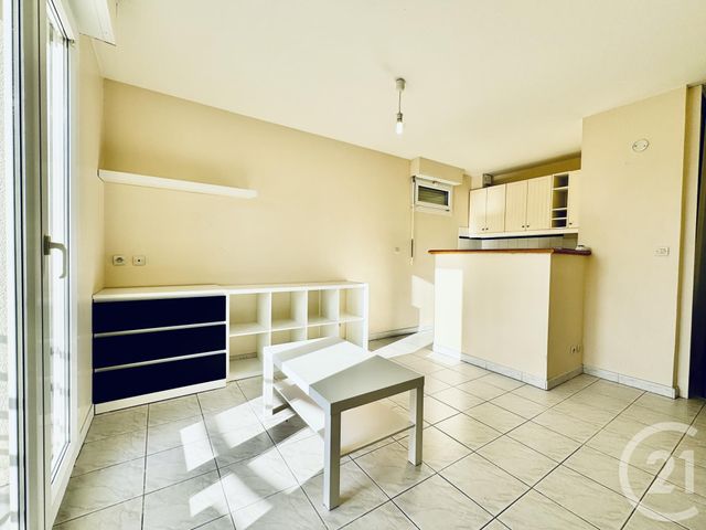 Appartement Studio &agrave; vendre - 1 pi&egrave;ce - 25 m2 - Livry Gargan - 93 - ILE-DE-FRANCE