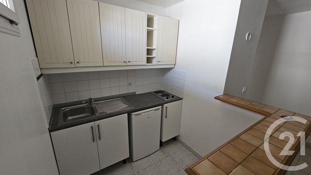 Appartement Studio &agrave; vendre - 1 pi&egrave;ce - 25 m2 - Livry Gargan - 93 - ILE-DE-FRANCE