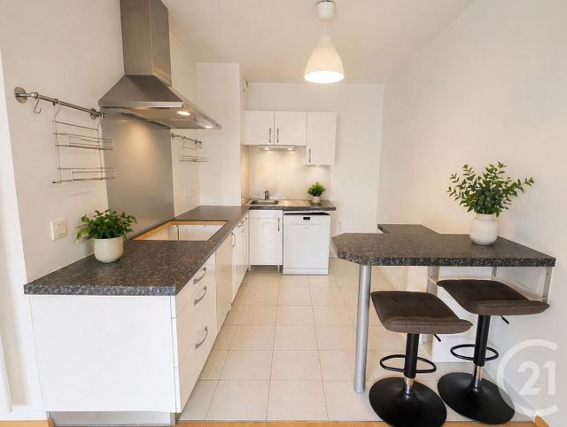 Appartement &agrave; vendre - 2 pi&egrave;ces - 52 m2 - Livry Gargan - 93 - ILE-DE-FRANCE