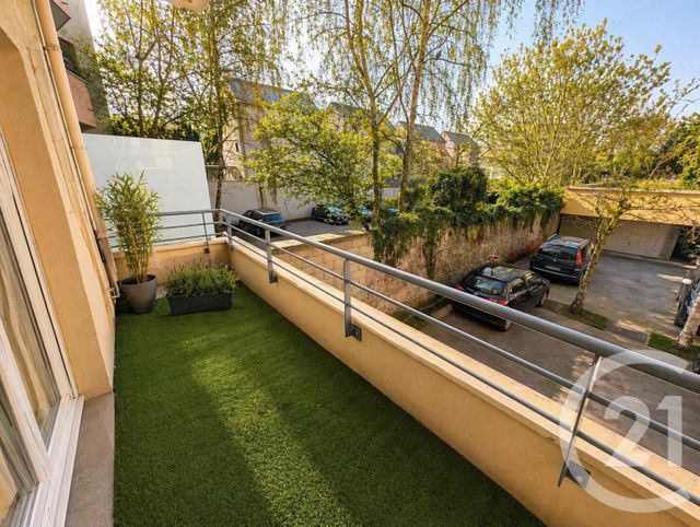 Appartement &agrave; vendre - 2 pi&egrave;ces - 52 m2 - Livry Gargan - 93 - ILE-DE-FRANCE