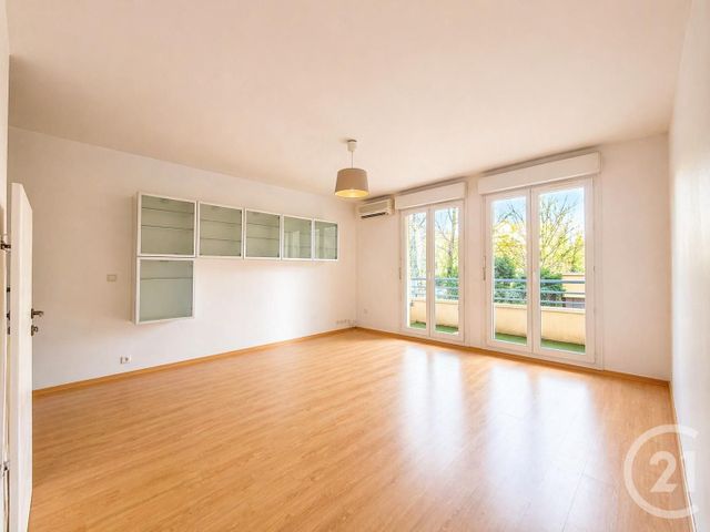 Appartement &agrave; vendre - 2 pi&egrave;ces - 52 m2 - Livry Gargan - 93 - ILE-DE-FRANCE