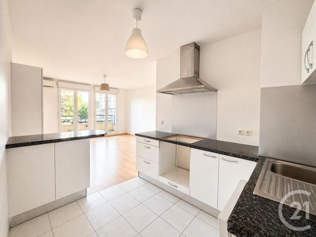 Appartement &agrave; vendre - 2 pi&egrave;ces - 52 m2 - Livry Gargan - 93 - ILE-DE-FRANCE