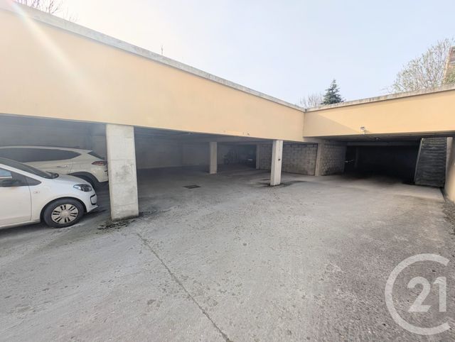 Appartement &agrave; vendre - 2 pi&egrave;ces - 52 m2 - Livry Gargan - 93 - ILE-DE-FRANCE