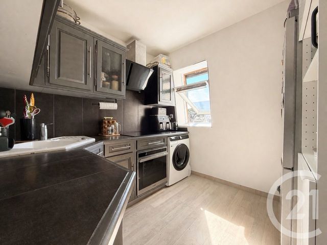 Appartement F3 &agrave; vendre - 3 pi&egrave;ces - 68,82 m2 - Livry Gargan - 93 - ILE-DE-FRANCE