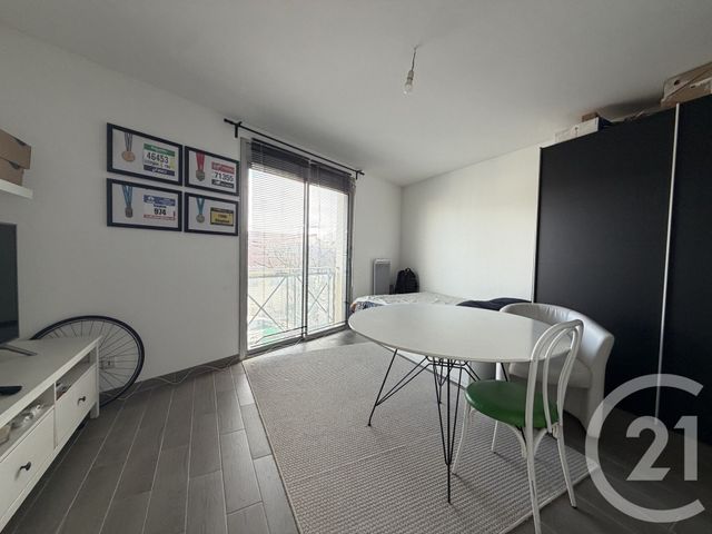 Appartement F1 &agrave; louer - 1 pi&egrave;ce - 24,04 m2 - Villeparisis - 77 - ILE-DE-FRANCE