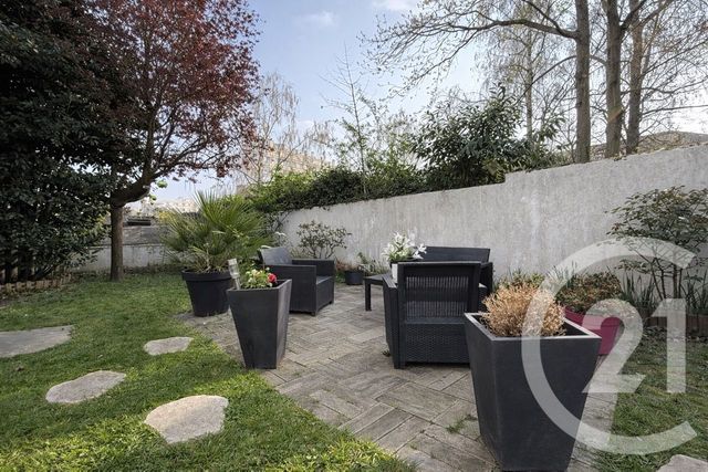 Appartement F3 &agrave; vendre - 3 pi&egrave;ces - 68,54 m2 - Livry Gargan - 93 - ILE-DE-FRANCE