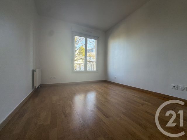 Appartement F3 &agrave; louer - 3 pi&egrave;ces - 55,84 m2 - Livry Gargan - 93 - ILE-DE-FRANCE