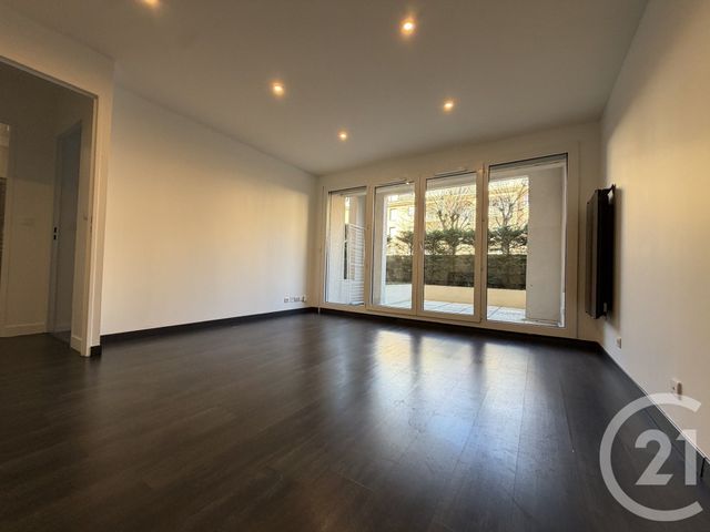 Appartement F2 &agrave; louer - 2 pi&egrave;ces - 44,87 m2 - Livry Gargan - 93 - ILE-DE-FRANCE