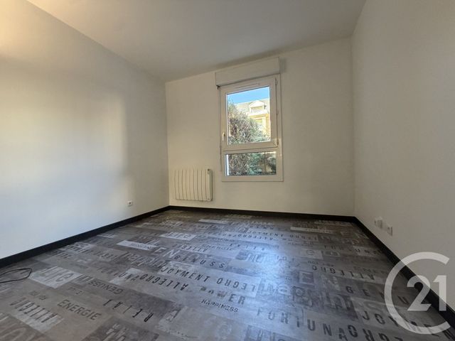 Appartement F2 &agrave; louer - 2 pi&egrave;ces - 44,87 m2 - Livry Gargan - 93 - ILE-DE-FRANCE