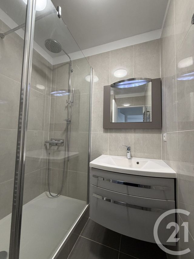 Appartement F2 &agrave; louer - 2 pi&egrave;ces - 44,87 m2 - Livry Gargan - 93 - ILE-DE-FRANCE