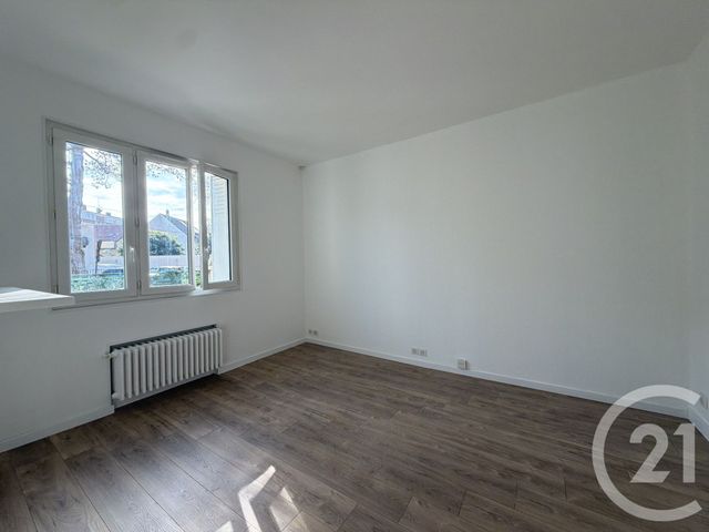 Appartement F2 &agrave; louer - 2 pi&egrave;ces - 37,61 m2 - Livry Gargan - 93 - ILE-DE-FRANCE