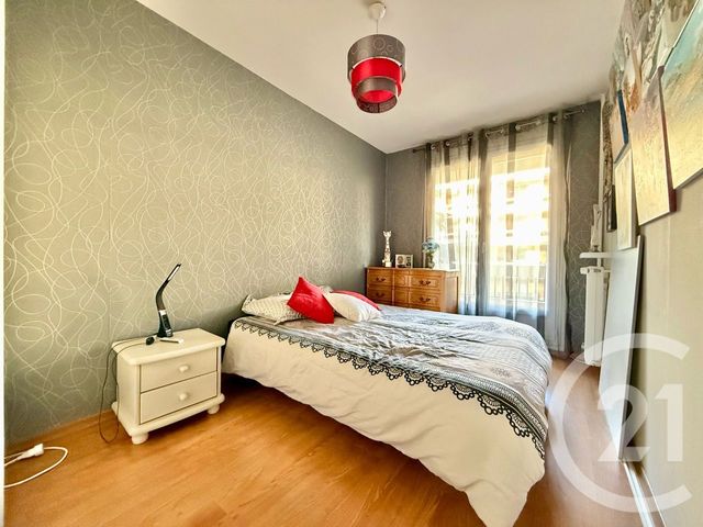 Appartement F4 &agrave; vendre - 4 pi&egrave;ces - 80,21 m2 - Livry Gargan - 93 - ILE-DE-FRANCE