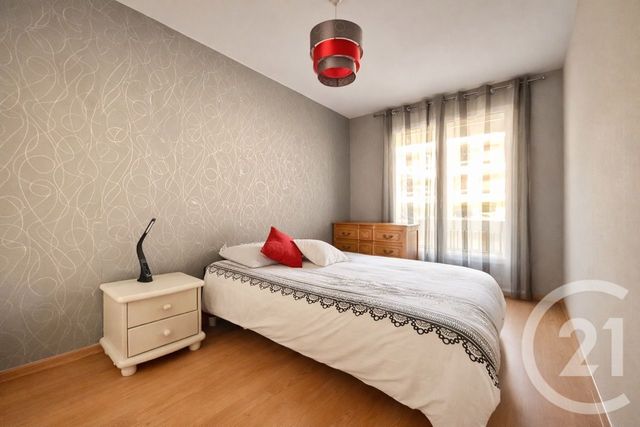 Appartement F4 &agrave; vendre - 4 pi&egrave;ces - 80,21 m2 - Livry Gargan - 93 - ILE-DE-FRANCE