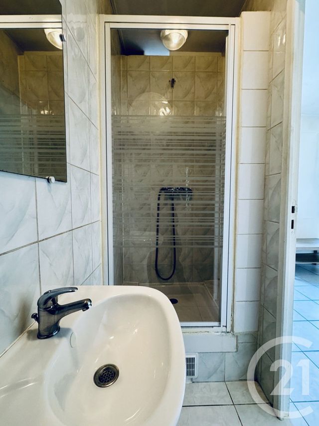 Appartement Studio &agrave; vendre - 1 pi&egrave;ce - 18 m2 - Paris - 75019 - ILE-DE-FRANCE