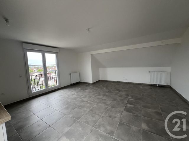 Appartement F4 &agrave; louer - 4 pi&egrave;ces - 74,63 m2 - Le Blanc Mesnil - 93 - ILE-DE-FRANCE