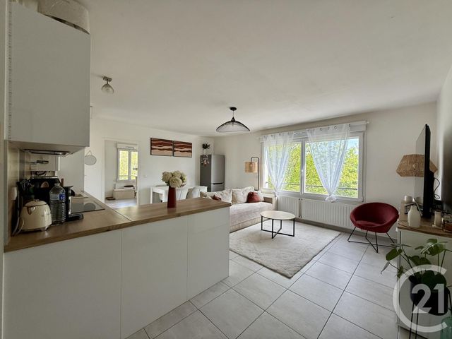 Appartement F3 &agrave; vendre - 3 pi&egrave;ces - 58,74 m2 - Livry Gargan - 93 - ILE-DE-FRANCE