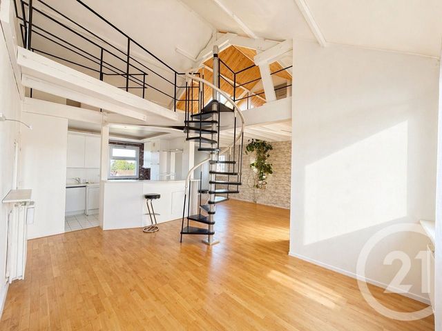 Appartement Duplex &agrave; vendre - 4 pi&egrave;ces - 80,22 m2 - Livry Gargan - 93 - ILE-DE-FRANCE