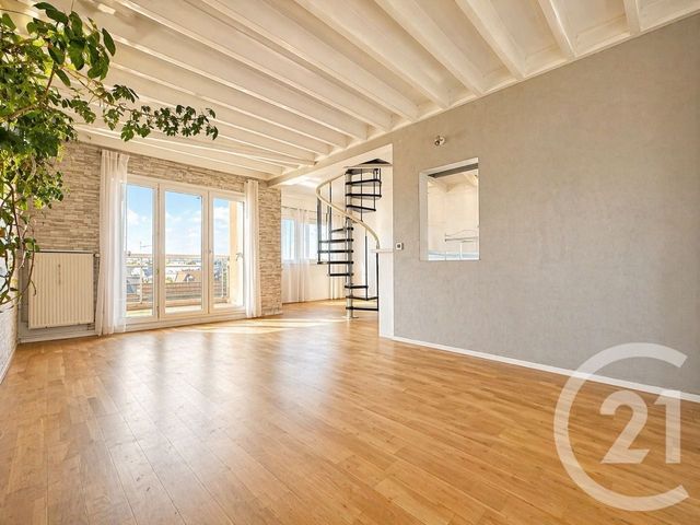 Appartement Duplex &agrave; vendre - 4 pi&egrave;ces - 80,22 m2 - Livry Gargan - 93 - ILE-DE-FRANCE