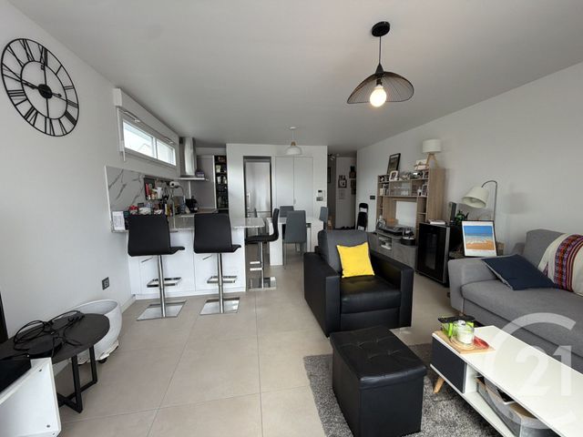 Appartement F3 &agrave; louer - 3 pi&egrave;ces - 67 m2 - Livry Gargan - 93 - ILE-DE-FRANCE