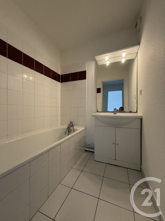 Appartement F2 &agrave; louer - 2 pi&egrave;ces - 45,73 m2 - Dugny - 93 - ILE-DE-FRANCE