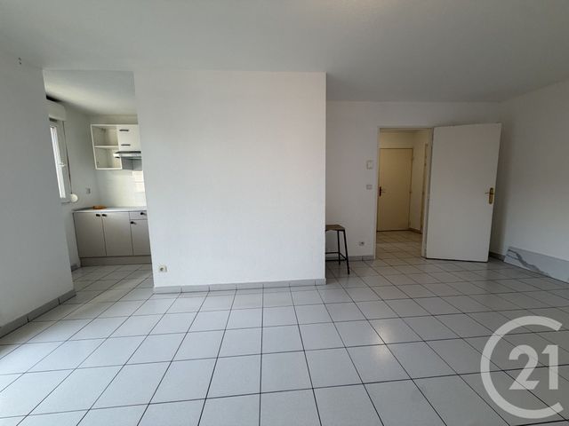 Appartement F2 &agrave; louer - 2 pi&egrave;ces - 45,73 m2 - Dugny - 93 - ILE-DE-FRANCE