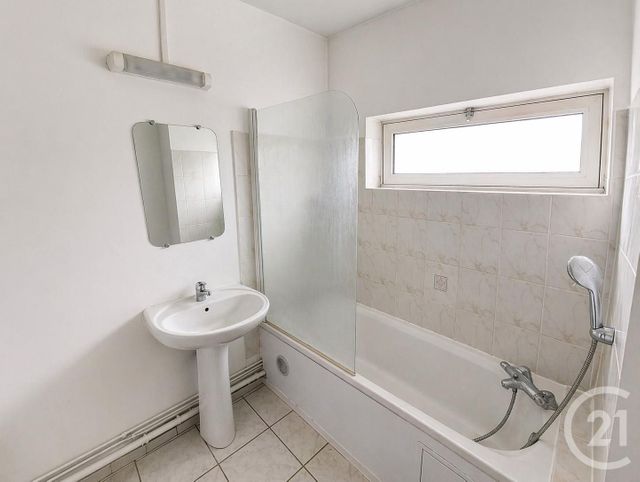 Appartement F3 &agrave; vendre - 3 pi&egrave;ces - 68,25 m2 - Livry Gargan - 93 - ILE-DE-FRANCE