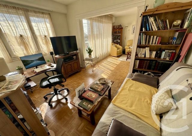 Appartement F4 &agrave; vendre - 4 pi&egrave;ces - 75 m2 - Livry Gargan - 93 - ILE-DE-FRANCE