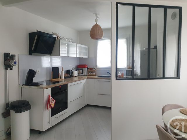 Appartement F3 &agrave; louer - 3 pi&egrave;ces - 67,83 m2 - Villeparisis - 77 - ILE-DE-FRANCE