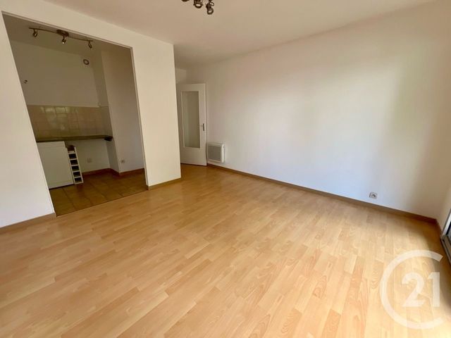 Appartement &agrave; vendre - 2 pi&egrave;ces - 37,70 m2 - Livry Gargan - 93 - ILE-DE-FRANCE