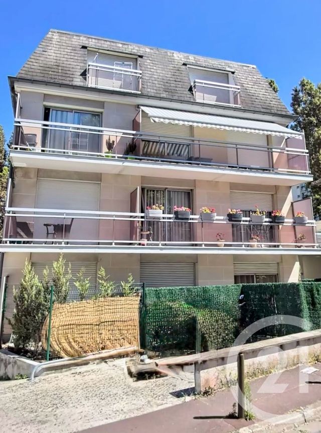 Appartement &agrave; vendre - 2 pi&egrave;ces - 37,70 m2 - Livry Gargan - 93 - ILE-DE-FRANCE