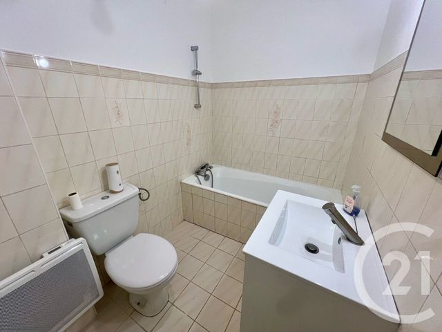 Appartement &agrave; vendre - 2 pi&egrave;ces - 37,70 m2 - Livry Gargan - 93 - ILE-DE-FRANCE