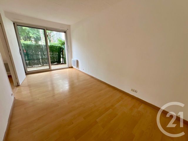 Appartement &agrave; vendre - 2 pi&egrave;ces - 37,70 m2 - Livry Gargan - 93 - ILE-DE-FRANCE
