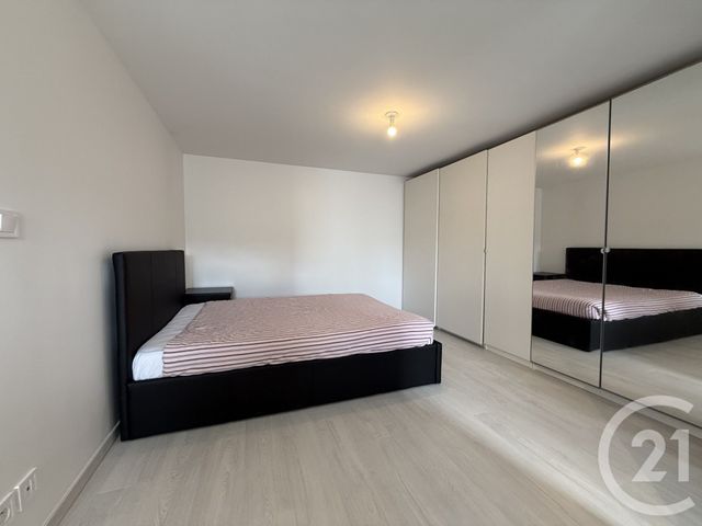 Appartement F2 &agrave; louer - 2 pi&egrave;ces - 48,41 m2 - Livry Gargan - 93 - ILE-DE-FRANCE