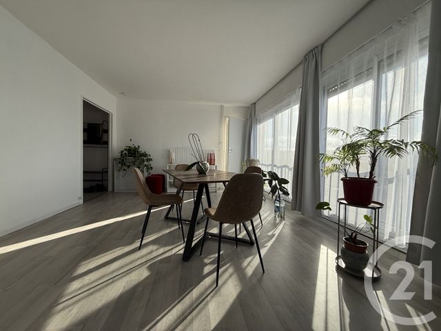 Appartement F4 &agrave; louer - 4 pi&egrave;ces - 86,34 m2 - Clichy Sous Bois - 93 - ILE-DE-FRANCE