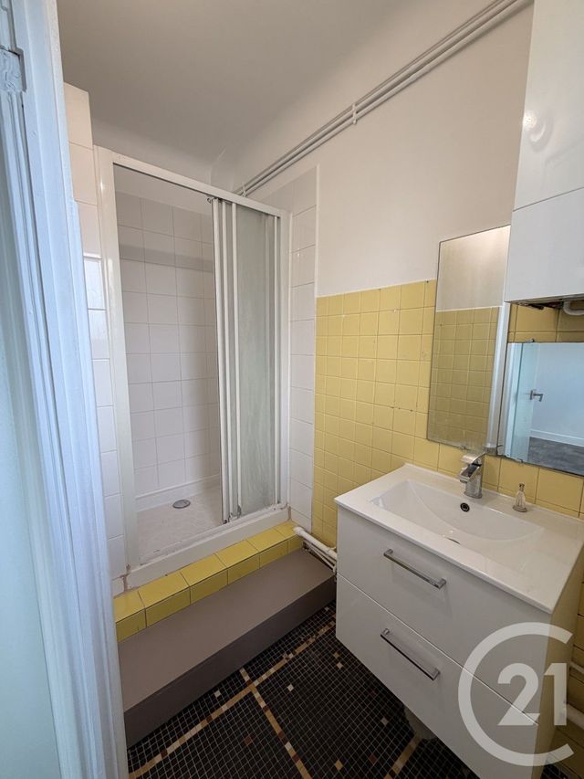 Appartement F2 &agrave; louer - 2 pi&egrave;ces - 35,70 m2 - Livry Gargan - 93 - ILE-DE-FRANCE