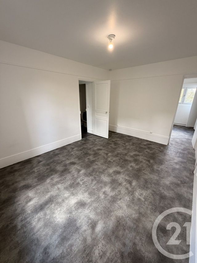 Appartement F2 &agrave; louer - 2 pi&egrave;ces - 35,70 m2 - Livry Gargan - 93 - ILE-DE-FRANCE