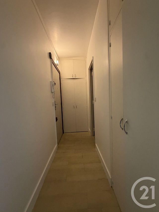 Appartement F1 &agrave; louer - 1 pi&egrave;ce - 30 m2 - Livry Gargan - 93 - ILE-DE-FRANCE