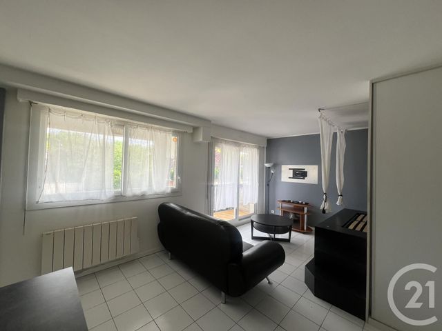 Appartement F1 &agrave; louer - 1 pi&egrave;ce - 34 m2 - Coubron - 93 - ILE-DE-FRANCE