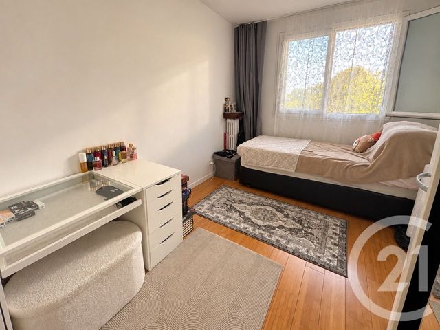 Appartement F4 &agrave; vendre - 4 pi&egrave;ces - 61,72 m2 - Livry Gargan - 93 - ILE-DE-FRANCE
