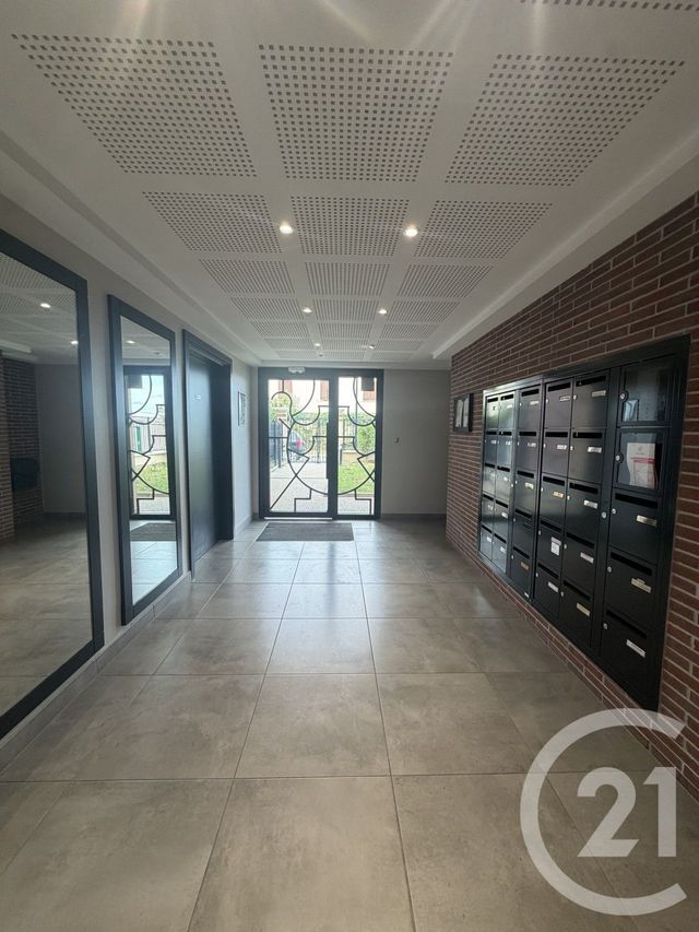 Appartement F4 &agrave; louer - 4 pi&egrave;ces - 81,90 m2 - Montfermeil - 93 - ILE-DE-FRANCE