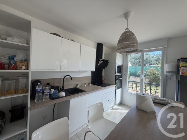 Appartement F4 &agrave; louer - 4 pi&egrave;ces - 81,90 m2 - Montfermeil - 93 - ILE-DE-FRANCE